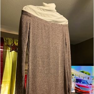 Off the shoulder ling sleeved anytime dress